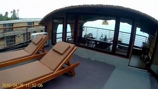 Lake Ripples 1 Bed Room Luxury Houseboat in Alleppey