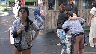 Neha Goes Physical With Saba In Luxury Budget Task | Bigg Boss 12 Update