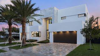 Custom-Built Estate | Luxury Homes | 354 Northeast 5th Street Boca Raton, Florida