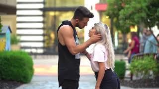 ????Pegadinha do Beijo ???? Beijos com Pegada ???? Beijando desconhecidas Super Sexy 2019 ???? BEST 